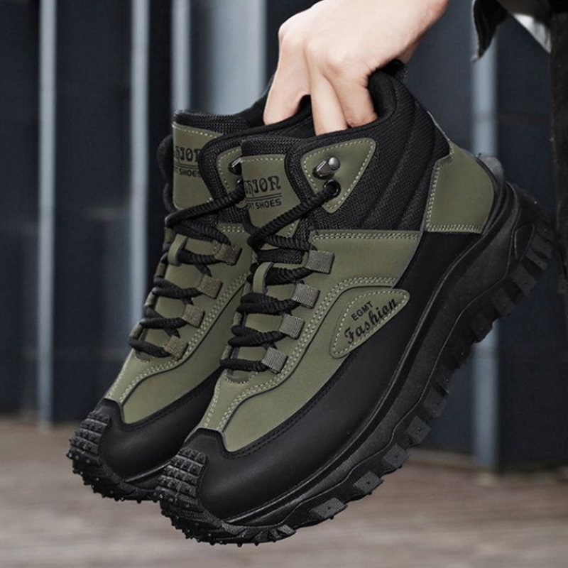 Men Shoes White Colour - Sepatu Hiking Pria Hitam Putih Mid