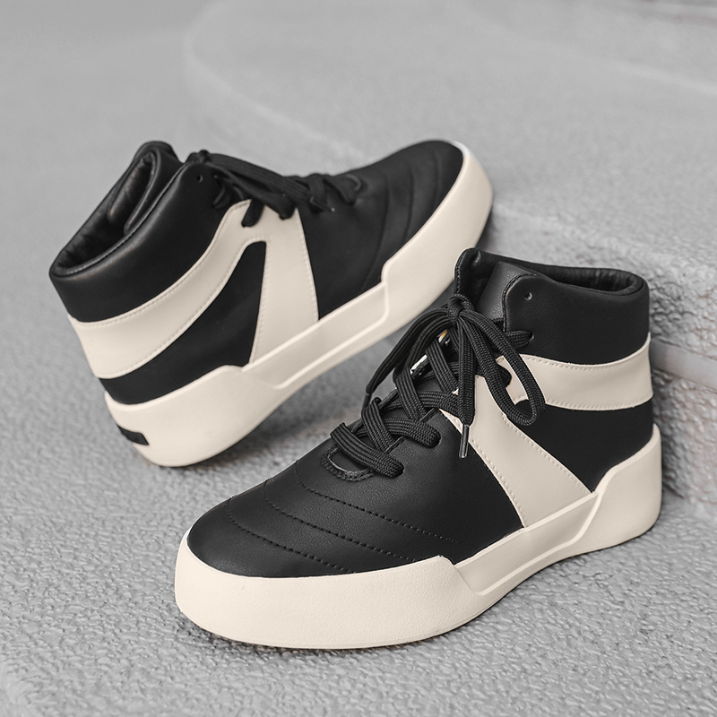 Men Shoes White Colour - Sepatu Fashion Ringan Anti Selip High