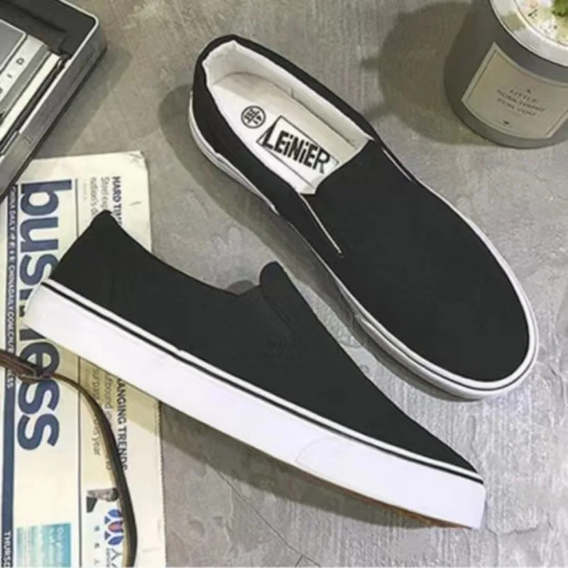 Sepatu kanvas datar pria dan w - Men Shoes White Colour ulasan dan harga
