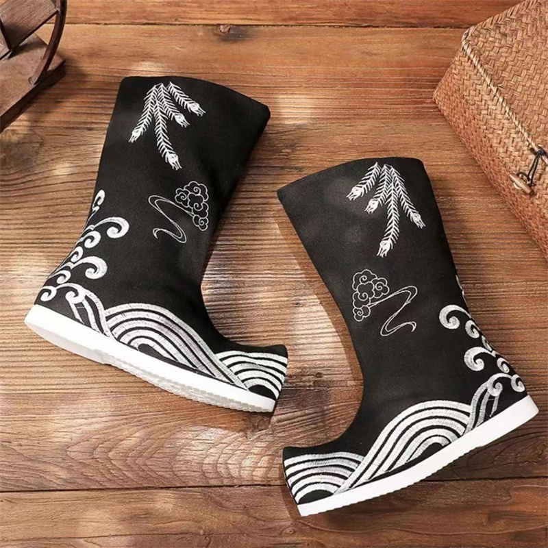 Sepatu pria wanita uniseks Put - Men Shoes White Colour ulasan dan harga