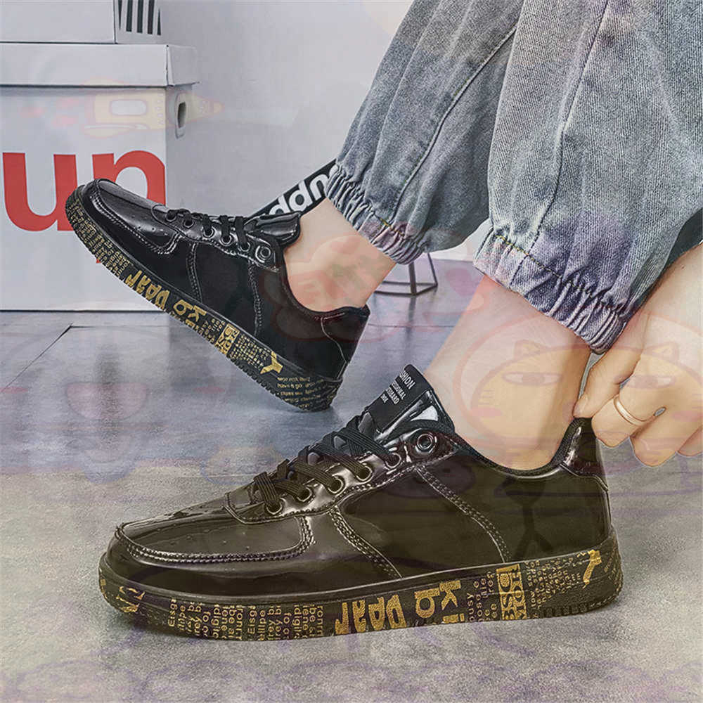 Kaki Bulat Ukuran 45 Sepatu Gr - Men Shoes White Colour ulasan dan harga